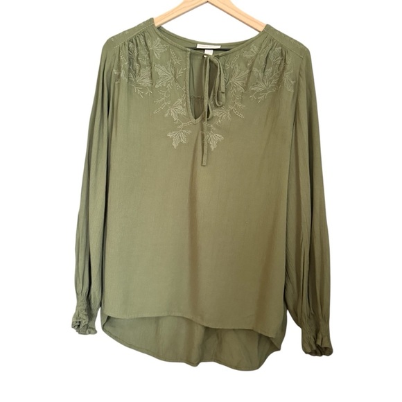Knox Rose Embroidered Blouse - Picture 1 of 6